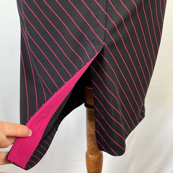 Express Black and Magenta Diagonal Striped Sleeveless Dress - Size 1/2 Juniors - Picture 4 of 12